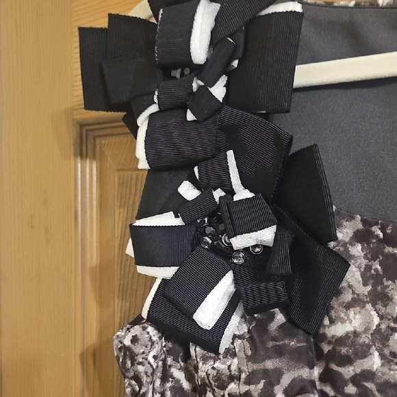 Nue by Shani One Shoulder Animal Print Dress - Picture 10 of 11